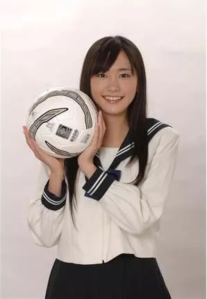 日本足球怎么越踢越好,日本人是怎么打篮球的