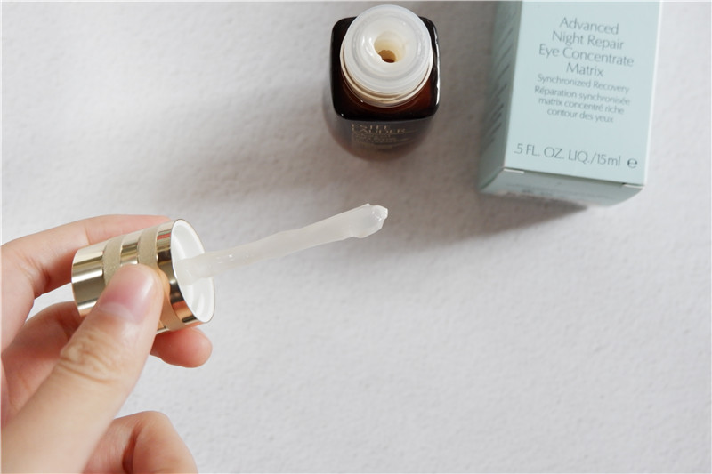 雅诗兰黛眼霜测评视频,雅诗兰黛小棕瓶眼霜哪款好