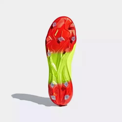 世界杯经典战靴,劲话论