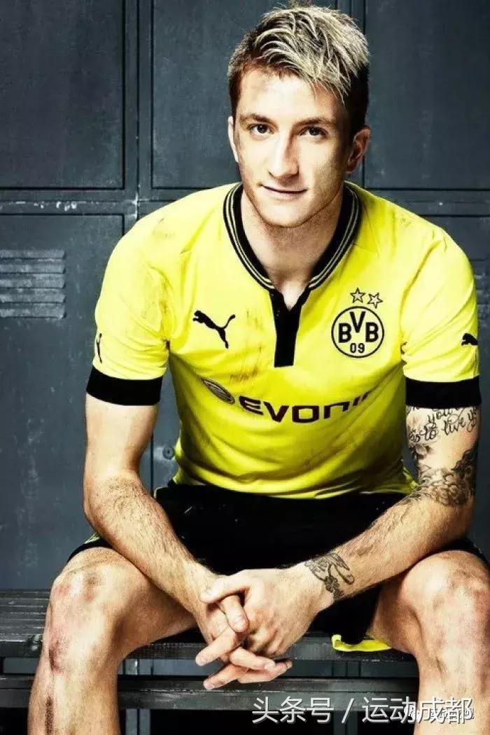 足球运动员跑步,足球运动员跑步训练