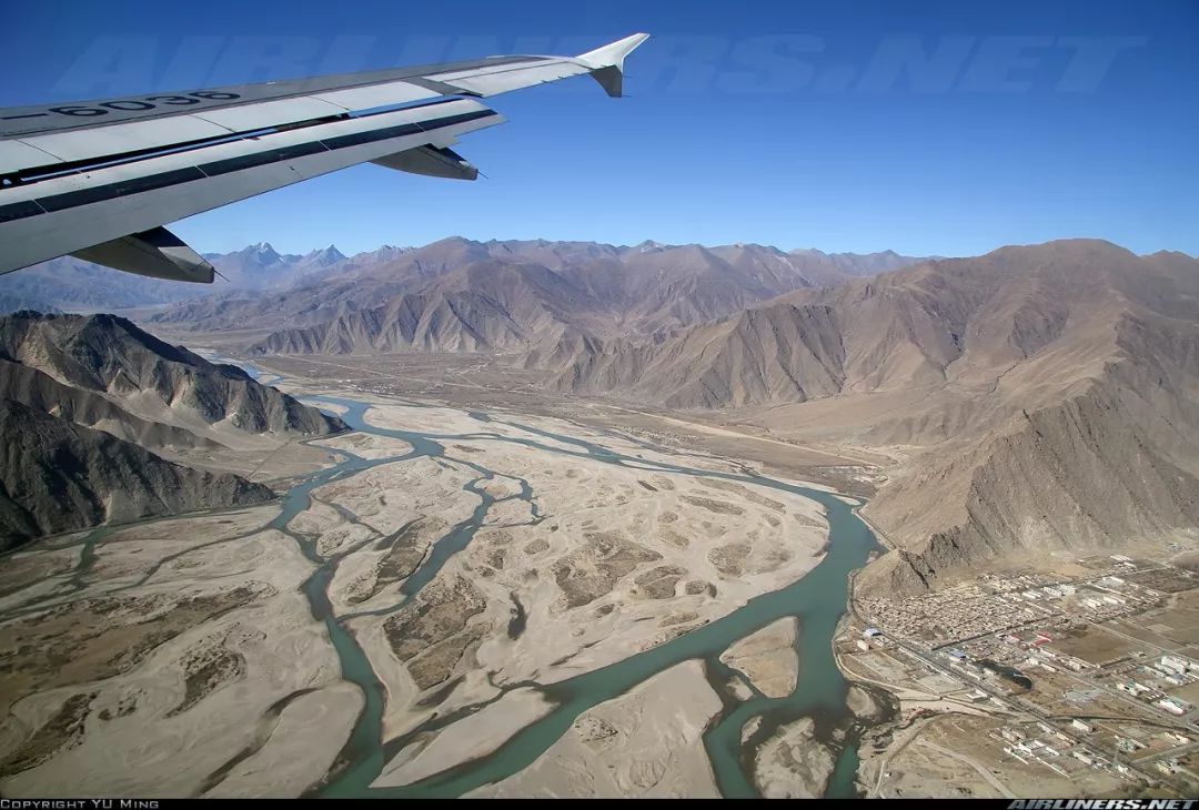 什么？你的当班飞行员，居然沉迷电玩？！