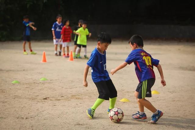 世界杯足球场中国广州,去不了欧洲杯的现场