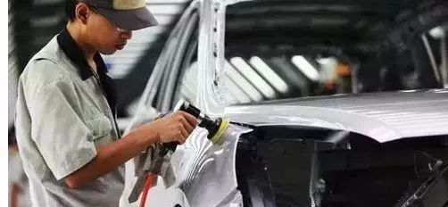 汽车喷漆收费价目表一览表,汽车喷漆哪里买最便宜