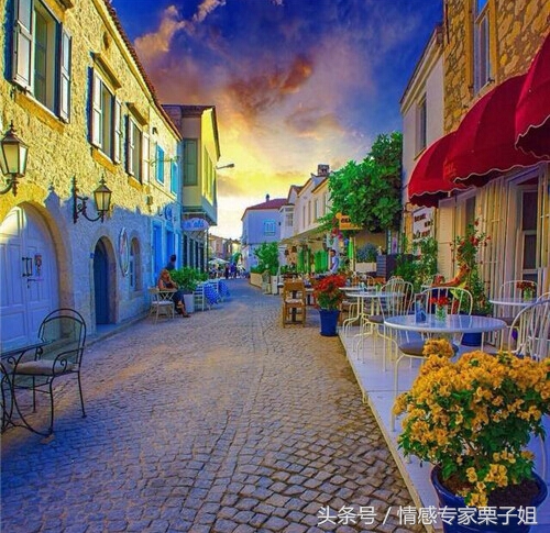 你们这些女人那,发了花痴就治不好