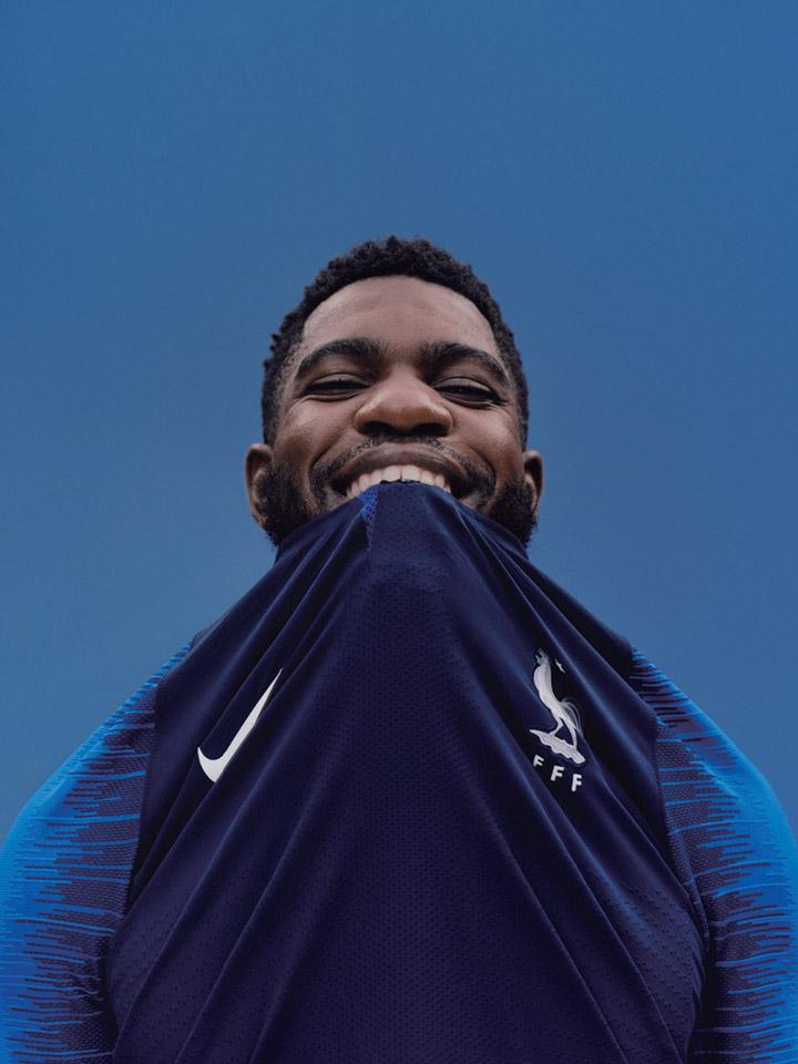 战袍长筒靴,战袍战靴还有什么