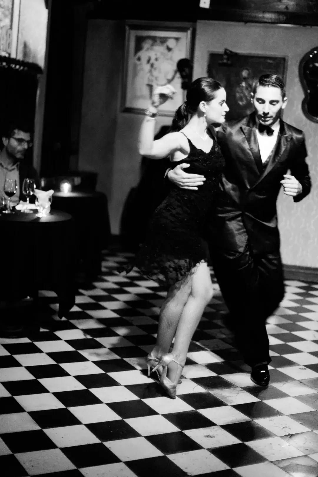 阿根廷以后输不输球,阿根廷2-0没输过