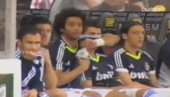 霸道总裁c罗帮马塞洛开瓶盖,c罗尬舞