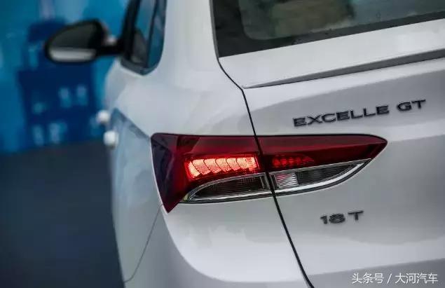 好看好开省油轿车,好看好开舒适的车