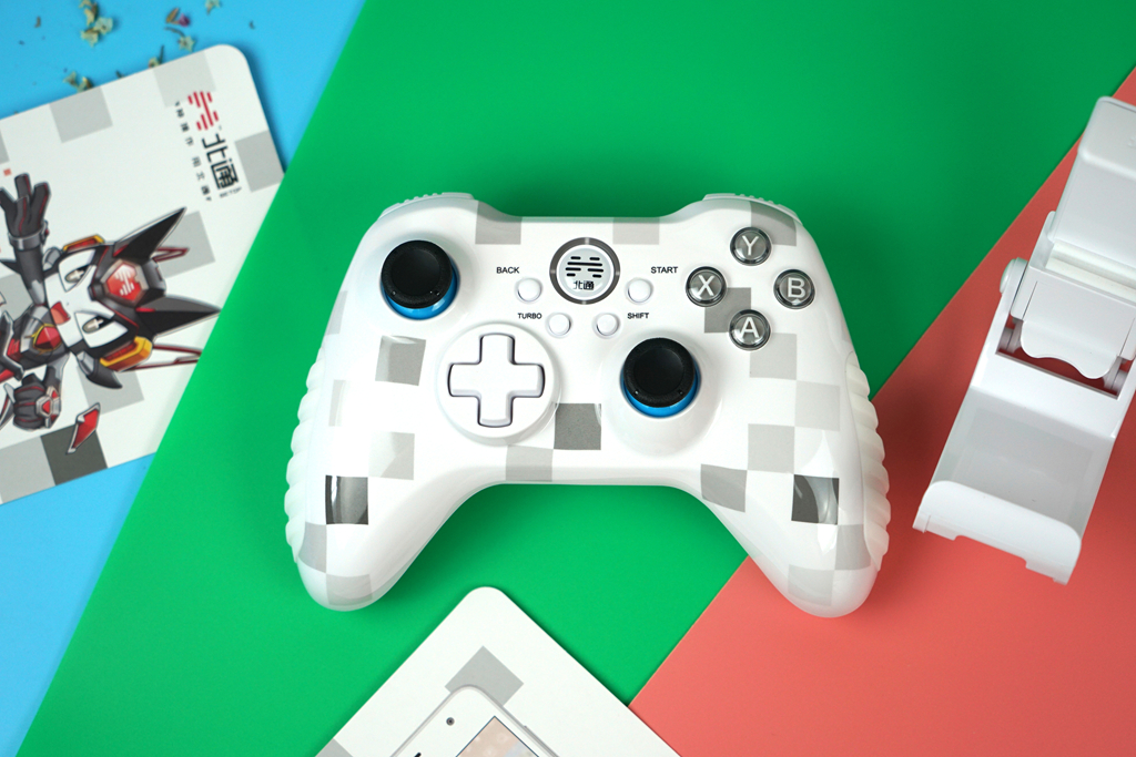 游戏手柄刺激战场最好的,北通宙斯刺激战场