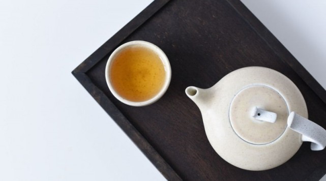 装修家里贴壁布怎么快速去除甲醛,室内新房装修去除甲醛有效的方法