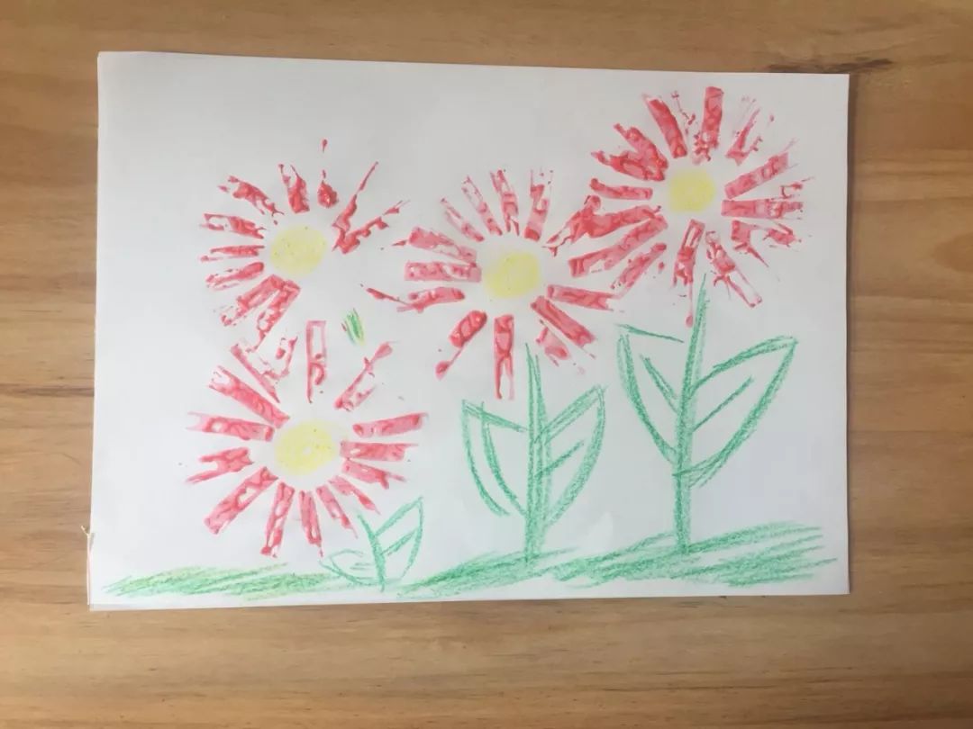 第31天：国外流行的31天不重复室内亲子游戏：卷纸筒游戏！