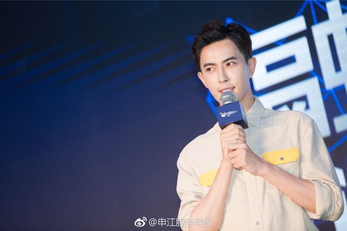 鹿晗解说世界杯，李易峰是“梅西吹”，高晓松竟然要问C罗这个问题……