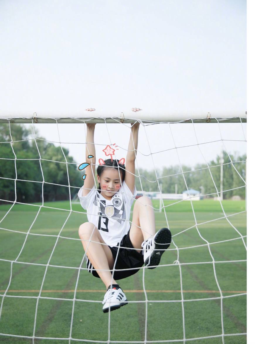 田亮森碟图片,田亮儿女写真