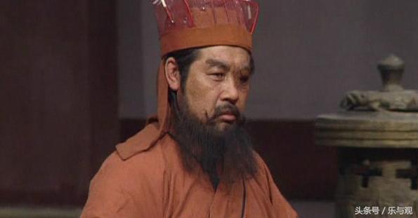 三国这个硬汉,眼睛中箭,大喊了八个字,竟活生生吃掉自己眼睛!