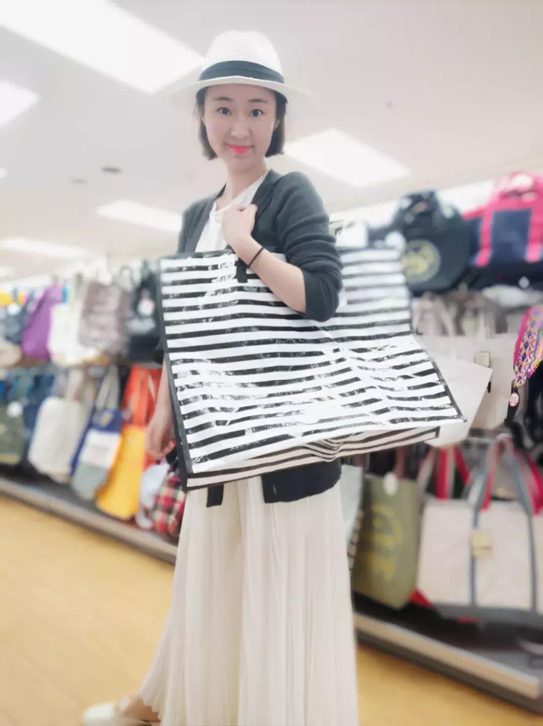 「乐乐女子图鉴」6块软妹币？你没看错，东京就该这么买！（上）