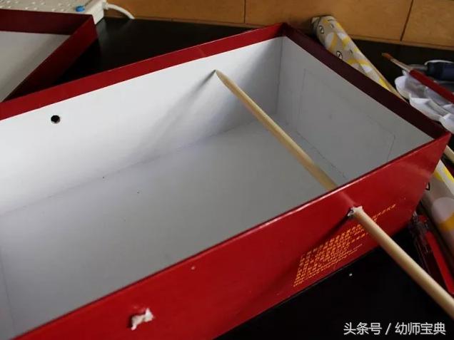 幼儿园足球世界杯手工作品,简单的足球手工