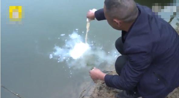 牛奶浇哈密瓜,牛奶浇甜瓜