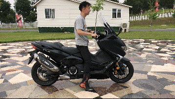 T-max价格魔咒？喷还是不喷？T-MAX短评试驾