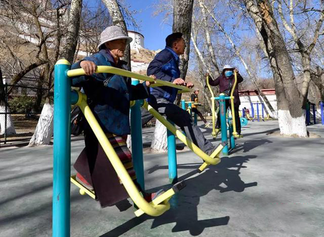 买足彩是不是必须到彩票店购买,中国体育彩票足彩规则及玩法介绍