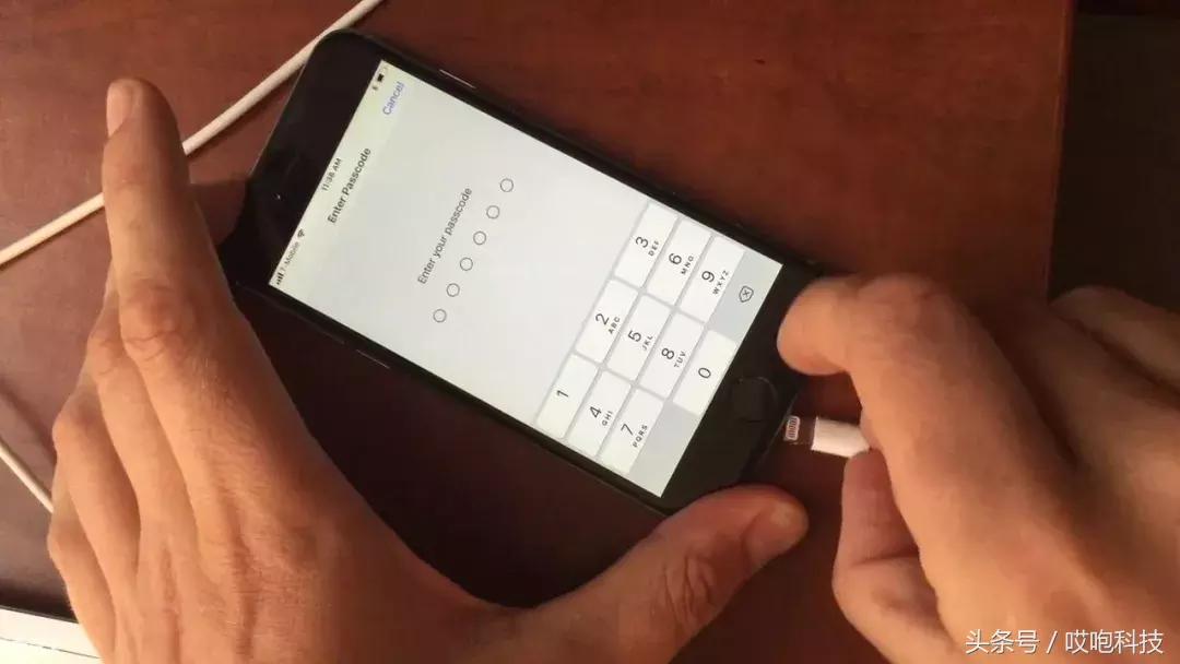 关于苹果售后只修不换的政策,苹果官方售后维修返厂要钱吗