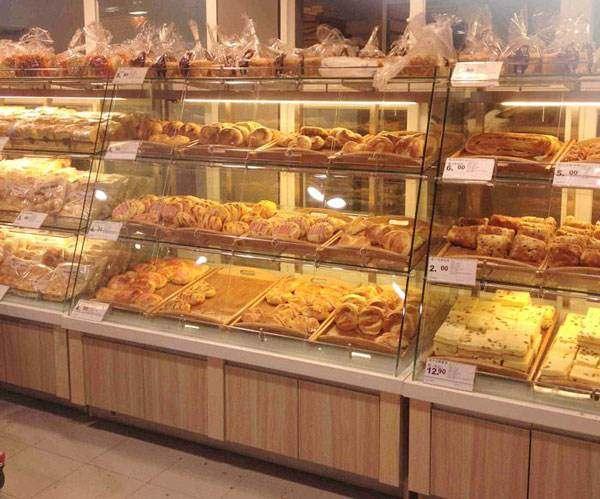 面包保质期2天算过期吗,面包保质期到期当天算过期吗