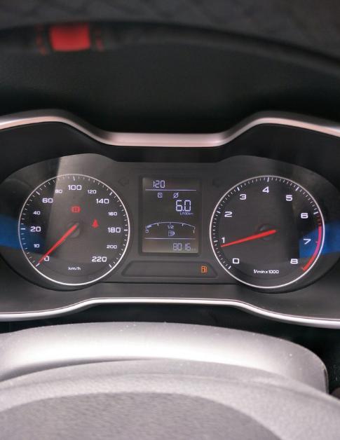 名爵zs20181.5l手动舒适版,名爵zs手动舒适怎么样