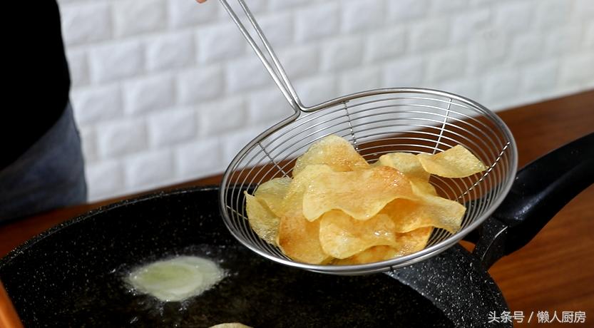 空气炸锅炸薯片糊了还不熟,怎么在家炸薯片才好吃