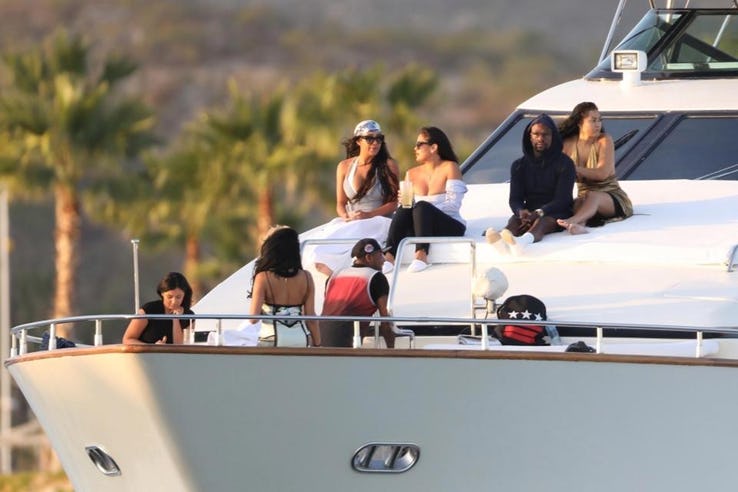 拳王梅威瑟很有钱？他每年开支也不小，光交税就要交2600万美金！