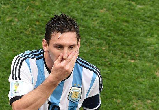 足球天才梅西,足球梅西的豪车