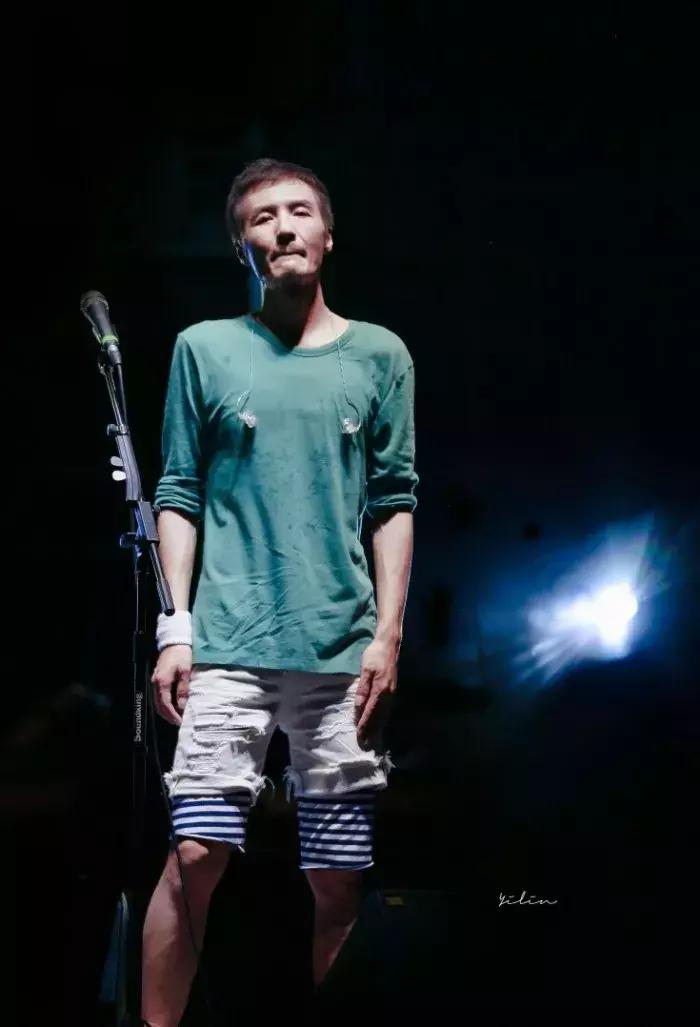 当你撑不下去的时候，就听听这5首歌