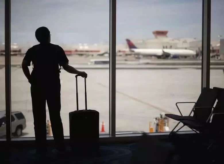 华人工程师跳楼事件,华裔工程师遇害事件