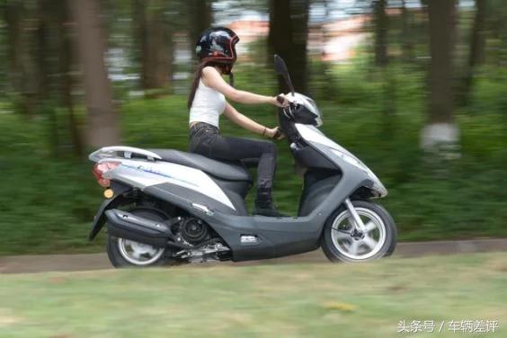 铃木uu125电喷可以换超威电瓶吗,铃木uu125电喷怎么会连续打火