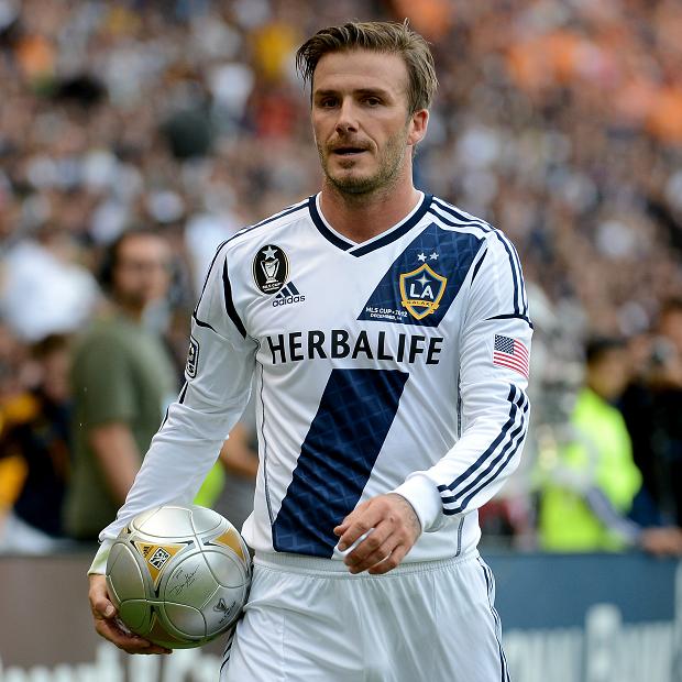 帽子戏法和电梯球讲解,帽子戏法是什么球技