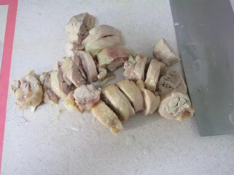 核桃仁和它搭配，每天吃一点，增智健脑，提高免疫力