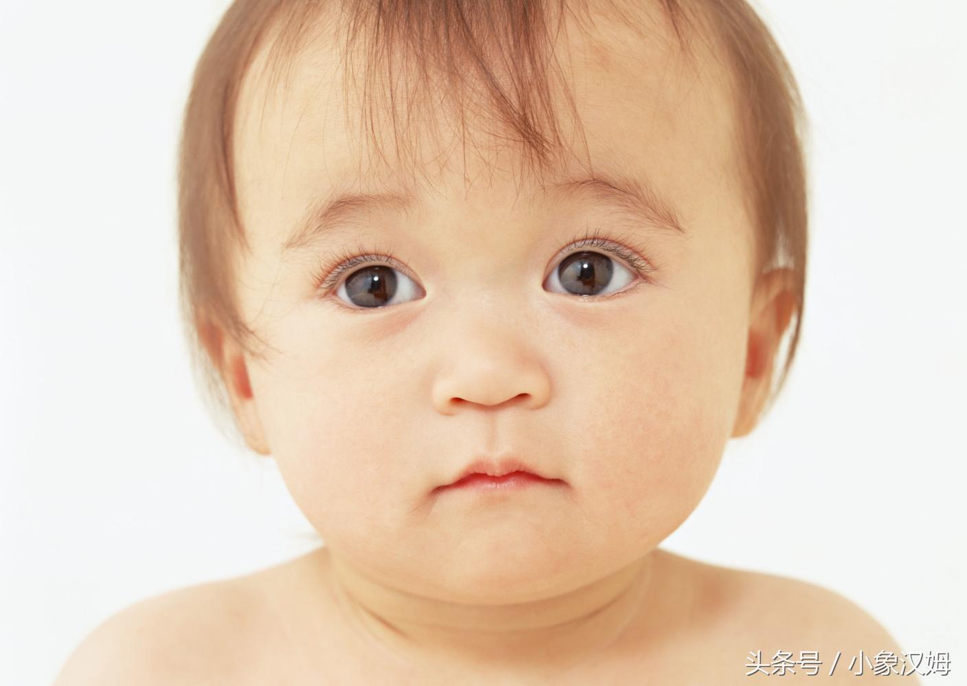 婴儿惊吓怎么办教你一招,婴儿受惊吓怎么办最有效的方法