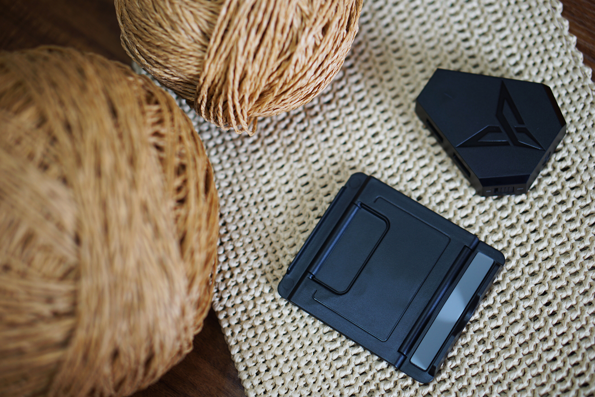 键鼠为什么端游难压,用手机跟键鼠玩端游