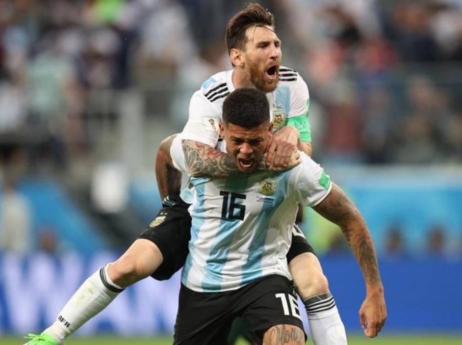 罗霍绝杀尼日利亚马拉多纳,马拉多纳看球有多激动