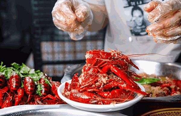 天津人都在疯传的看球基地!买大送小,简直不要太划算!