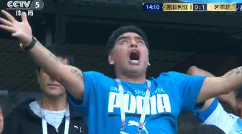 梅西妻子领衔阿根廷最美太太团观看生死战，阿根廷上演胜利大逃亡