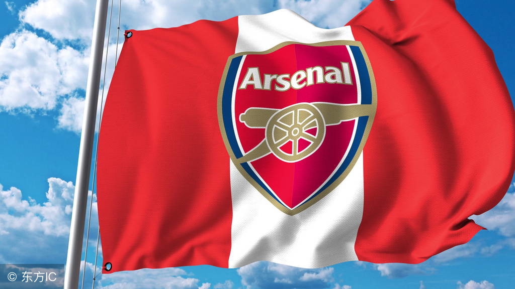 英格兰队长凯恩和贝克汉姆,小贝和凯恩年龄差距