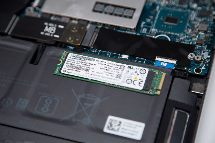 戴尔xps15i7八代,科技感爆棚戴尔xps15笔记本评测