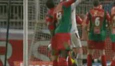 c罗电梯球踢法图解视频,电梯球落叶球香蕉球原理