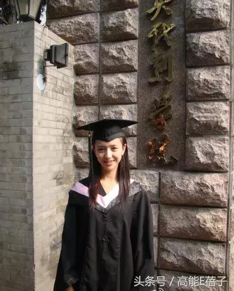 佟丽娅平凡的世界扮演什么角色,佟丽娅出演平凡的世界