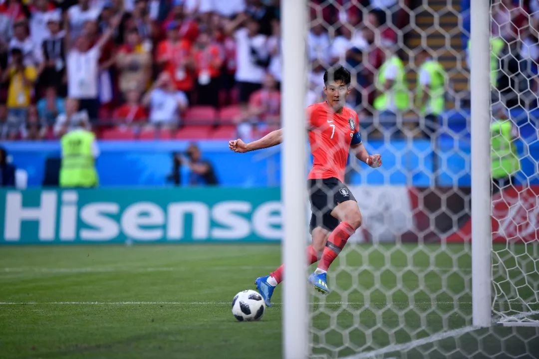 假装看过球丨从读秒绝杀到提前回家，冠军魔咒是德国队最好的借口