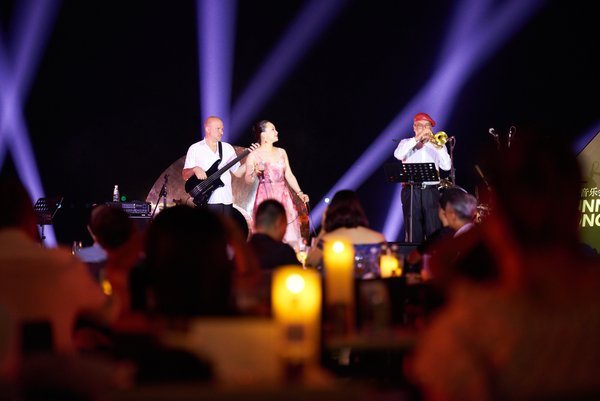 海洋秘湾爵士三亚太阳湾柏悦酒店举办首场湾区爵士主题音乐会