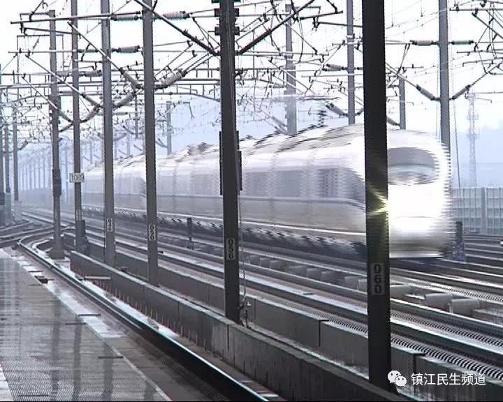 复兴号首次停靠徐州东站,复兴号列车停靠时间