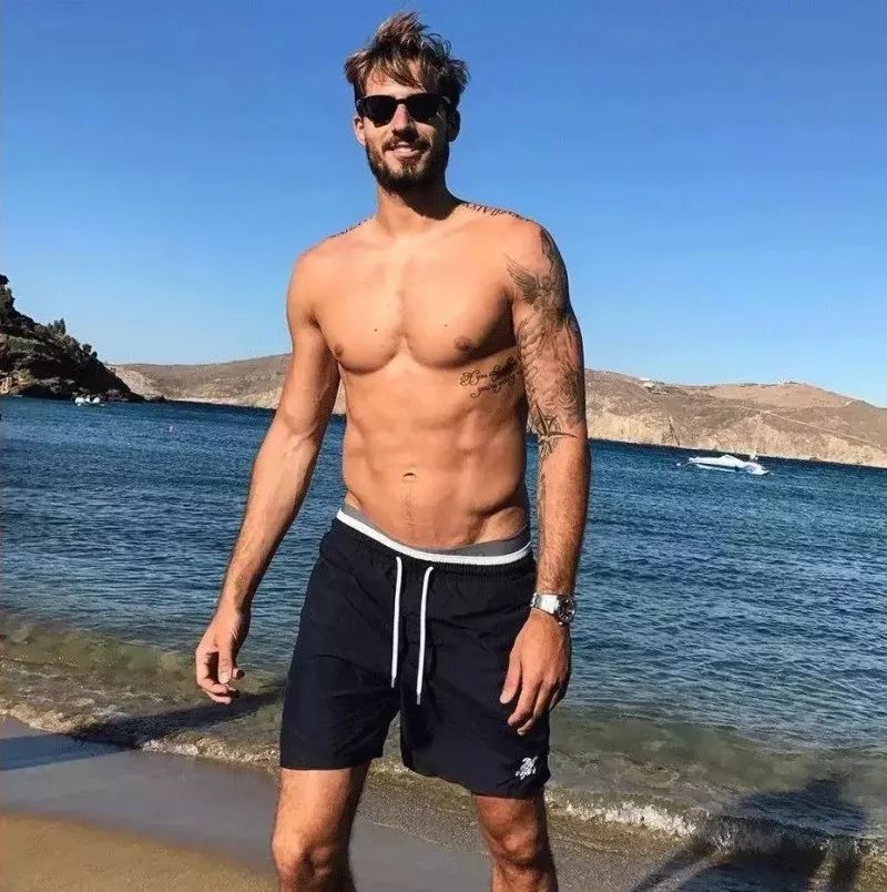 德国队逆境爆发,德国队走出低谷期了吗