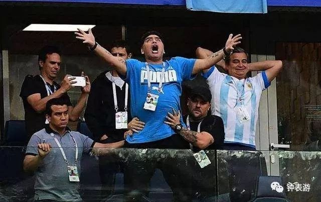 宇舶手表世界杯,宇舶18年世界杯电子表