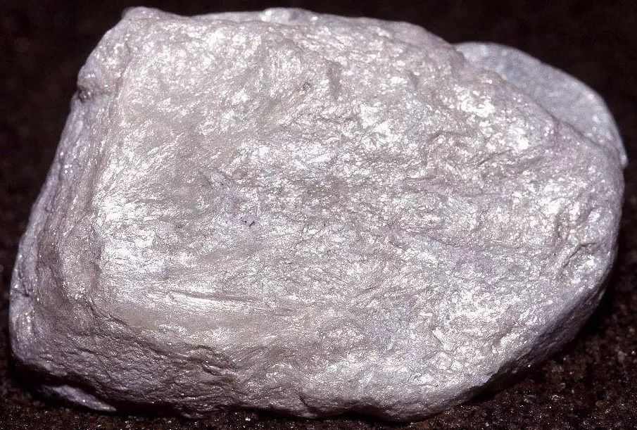 造纸都用什么化工材料,造纸上用的高分子材料有哪些