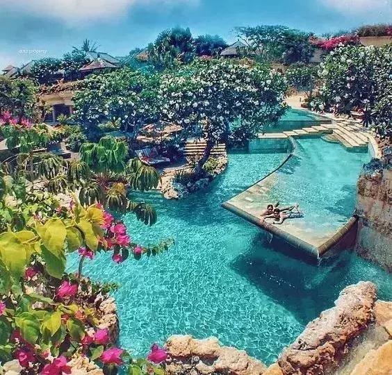 当初为了去远方而买的相机，如今躺在哪个角落吃尘？